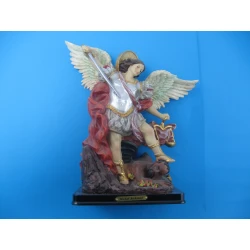 Figurka Św.Michała Archanioła-20 cm